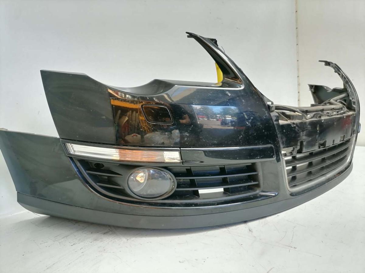VW Passat 3C original Stoßstange Stossfänger vorn L041 Brillantschwarz Bj.2010 VW Passat 3C original Stoßstange Stossfänger vorn L041 Brillantschwarz Bj.2010